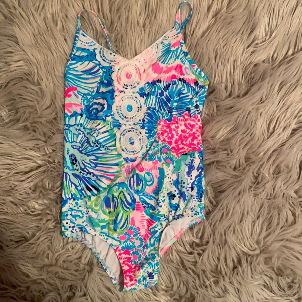 Girls one piece swimsuit